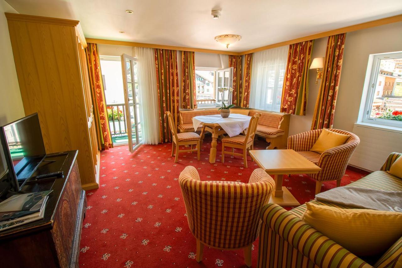 Hotel Tannbergerhof Im Zentrum Von Lech Dış mekan fotoğraf