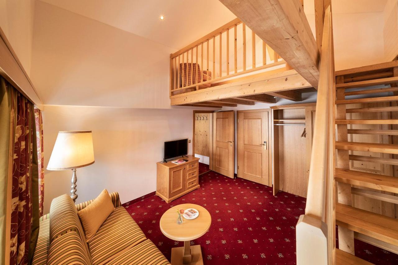 Hotel Tannbergerhof Im Zentrum Von Lech Dış mekan fotoğraf