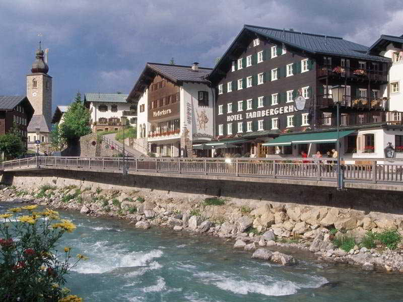 Hotel Tannbergerhof Im Zentrum Von Lech Dış mekan fotoğraf